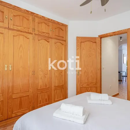 Koti - Sandy Apartment