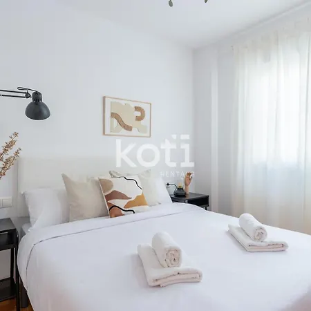 Koti - Sandy Apartment